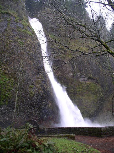 12.27.05 Triple Falls 002 